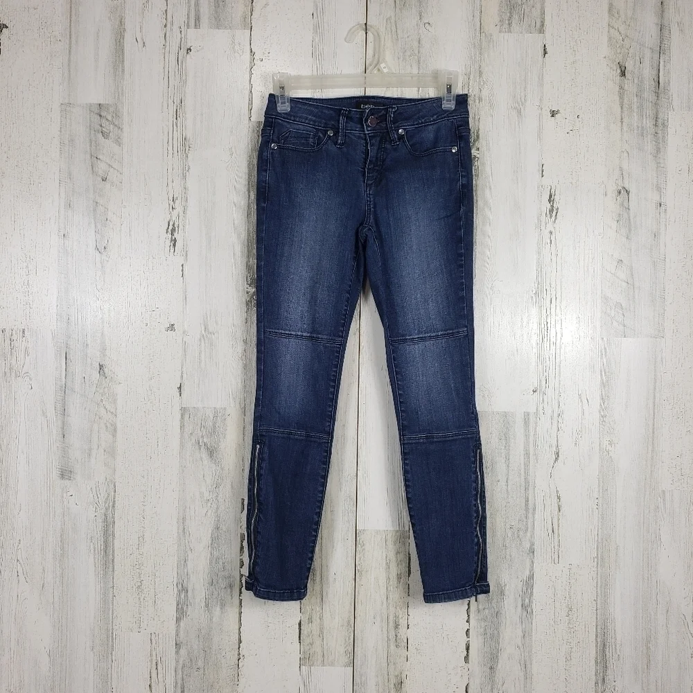 Bebe ankle zipper skinny jeans size 25